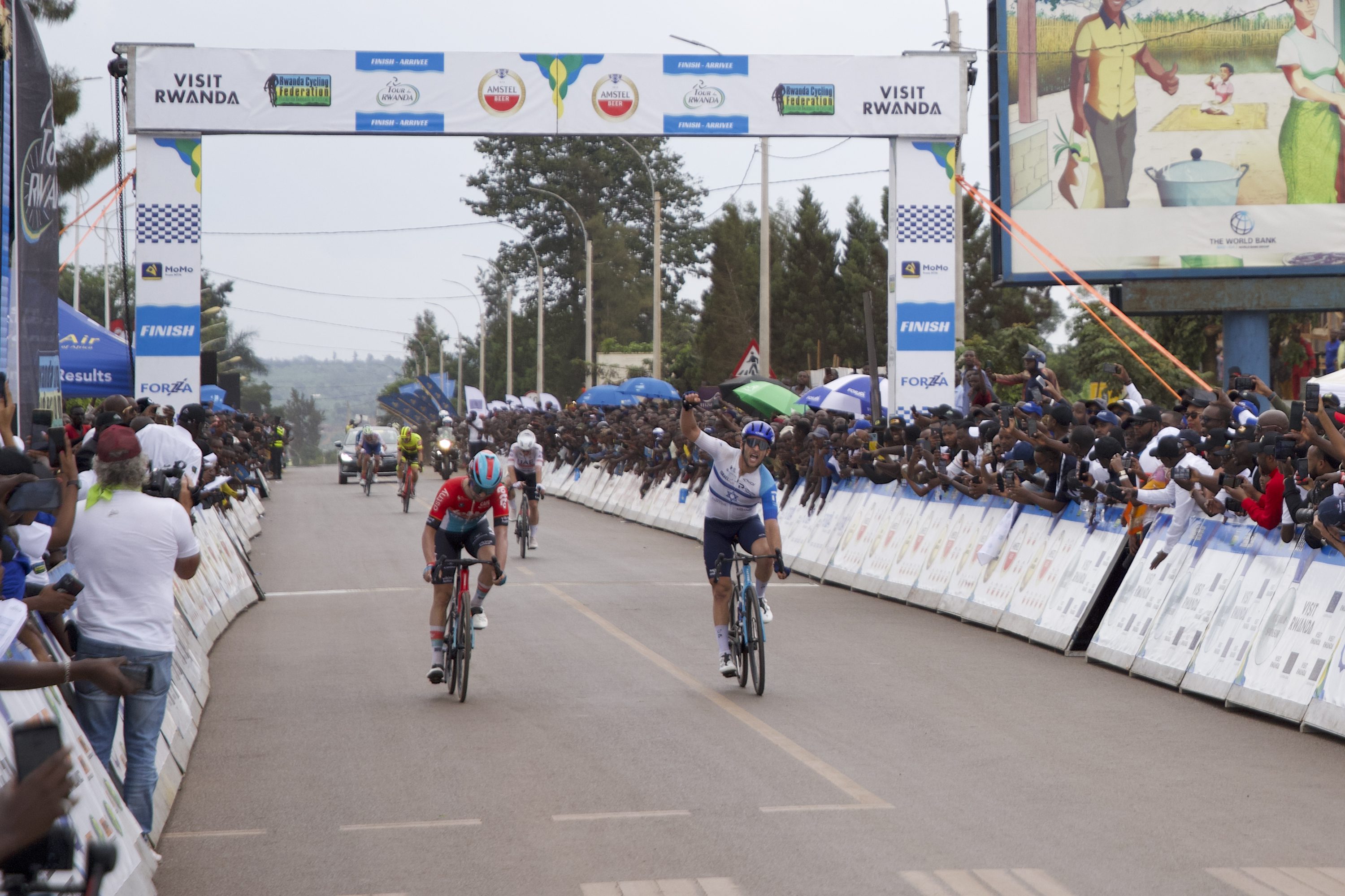 Itamar Einhorn memenangkan tahap 7 Tour du Rwanda.